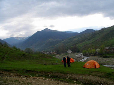 Camp along the Tereblia